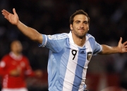 开云足球直播-哈兰德爆发映衬绿茵哲学，巴西血拼马竞揭示足球文明的双重奏