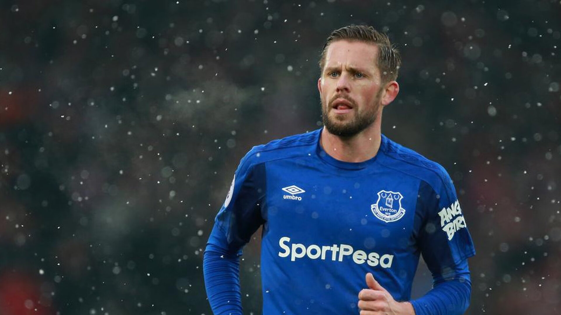 戈贝尔式爆发与开拓者式战术，辽宁队遭遇的双重压制