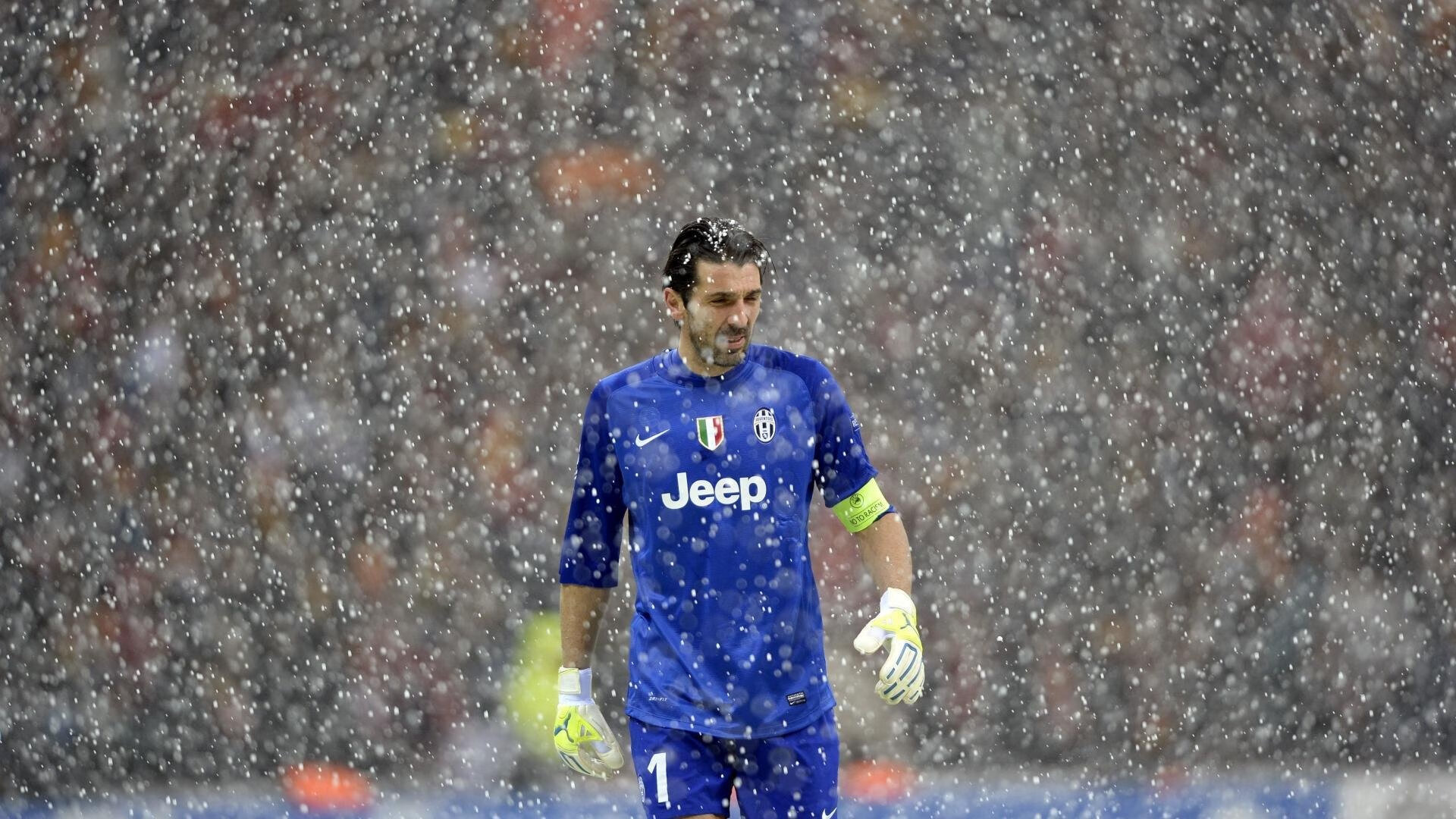 从温网险胜到ATP总决赛惊艳，辛纳如何用两场史诗对决定义新生代网球